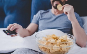 Chỉ ra 5 thực phẩm làm giảm ham muốn 'chuyện ấy'