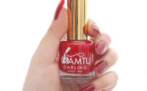 Cảnh báo thu hồi trên toàn quốc lô Sơn móng tay Darling Tone đỏ cam 