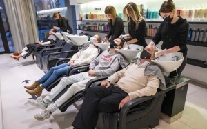 Nghiên cứu mới: Thuốc duỗi tóc có thể làm tăng nguy cơ mắc ung thư tử cung