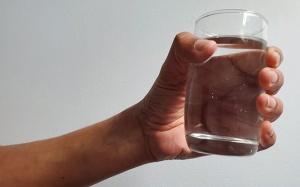 Run khi cầm nắm làm sao để cải thiện?