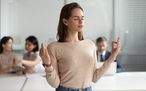 Tử vi thứ Tư (26/10/2022): Bọ Cạp nên kiên nhẫn trình bày quan điểm của mình