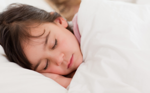 Những điều nên và không nên làm với giấc ngủ ngắn của trẻ