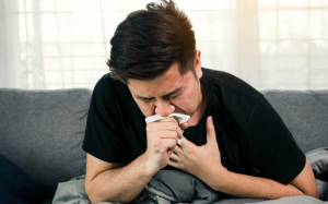 Nhiệt độ ngày đêm chênh lệch lớn, người khỏe cũng dễ ốm