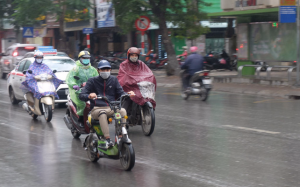 Thời tiết 20/11: Bắc Bộ mưa rào rải rác, Trung Bộ mưa lớn kéo dài