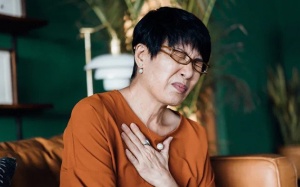 Nỗi lo bệnh tim mạch ở phụ nữ tuổi mãn kinh