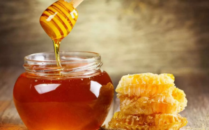Mật ong giúp cải thiện cholesterol và đường huyết