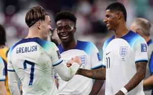 ĐT Anh thị uy sức mạnh, Hà Lan và xứ Wales nhọc nhằn kiếm điểm