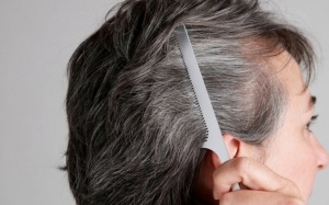 Những chất dinh dưỡng giúp làm chậm quá trình bạc tóc