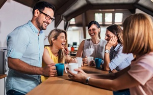 Tử vi thứ Sáu (9/12/2022): Cự Giải nên cởi mở hơn với mọi người xung quanh