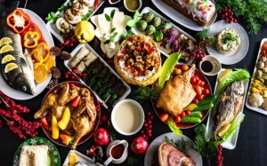 Chuyên gia Harvard hướng dẫn 4 mẹo vặt cải thiện chế độ ăn trong kỳ nghỉ