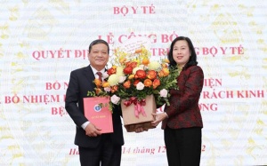 Y tế tuần: BV Phổi Trung ương có giám đốc mới, cứu bệnh nhân bị vỡ tim