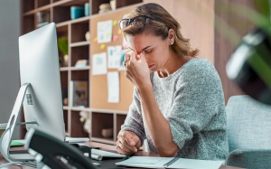 Cách cải thiện tình trạng khô mắt trong mùa Đông