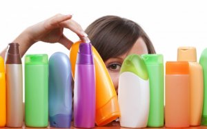 Lưu ý khi chọn mua dầu gội để có mái tóc khỏe đẹp