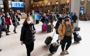 Cách phòng tránh COVID-19, cảm cúm khi đi du lịch ngày lễ