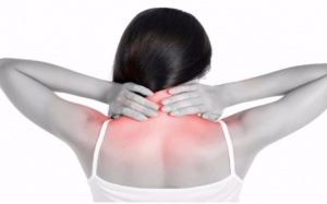 Thường xuyên đau cổ nguyên nhân từ đâu?