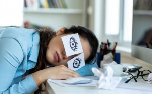 Cách thoát khỏi dư âm lễ Tết khi trở lại văn phòng