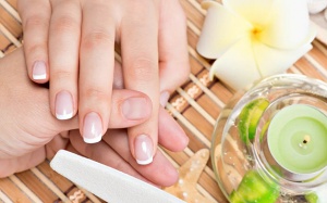 Mẹo giúp móng tay mọc nhanh và khỏe