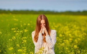 Viêm mũi dị ứng mùa Xuân, cần làm gì để phòng tránh?