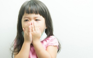 Tìm hiểu về ho có đờm ở trẻ nhỏ 