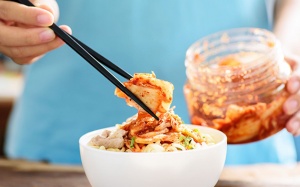 Bà bầu có nên ăn kim chi hay không?