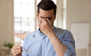 7 bài tập giúp giảm mỏi mắt do nhìn lâu vào một điểm