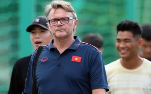 HLV Troussier và tầm nhìn World Cup 
