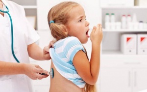 Đừng chủ quan với viêm phế quản cấp ở trẻ em