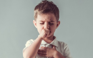 Mẹo chữa ho cho bé đơn giản và hiệu quả