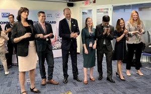 CDC Mỹ làm việc về công tác phòng, chống HIV/AIDS