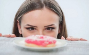 7 mẹo giúp giảm cảm giác thèm ăn
