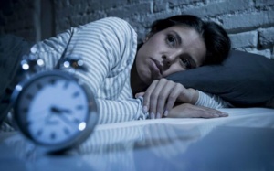 Tại sao bạn thường lo lắng hơn vào ban đêm?