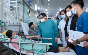 Bệnh viện cơ bản đủ thuốc, Thủ tướng tiếp tục chỉ đạo xử lý loạt vấn đề tồn đọng