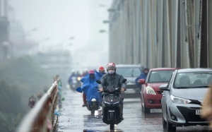 Bắc Bộ nhiều nơi mưa ẩm, Nam Bộ ngày nắng