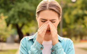 Mẹo giúp bảo vệ mắt trong mùa Hè