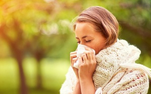 Bị viêm mũi dị ứng nên ăn gì để giảm triệu chứng?