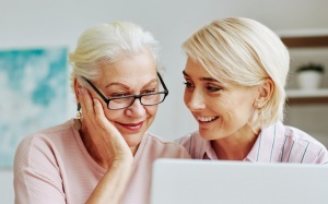 Tử vi thứ Ba (25/4/2023): Ma Kết nên quan tâm hơn tới người thân của mình