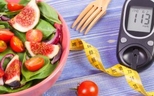 Lưu ý về ăn uống giúp kiểm soát đường huyết trong mùa Hè