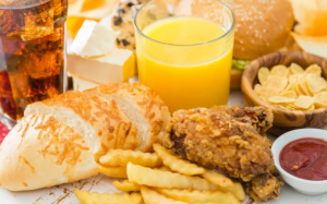 Nên làm gì sau khi lỡ ăn nhiều món dầu mỡ?