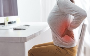 4 động tác thư giãn gân cốt cho người ngồi nhiều