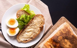Lợi ích của bánh mì lên men tự nhiên sourdough với hệ tiêu hóa