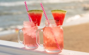 Gợi ý 5 thức uống ít calorie giúp bạn giải nhiệt ngày Hè