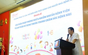 Viện Huyết học phổ biến kiến thức về an toàn dùng thuốc cho bệnh nhi