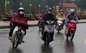 Nhiều nơi ngày nắng gián đoạn, mưa dông chiều tối