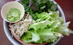 Nguy cơ nhiễm sán lá gan lớn do ăn rau sống