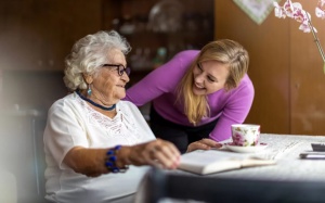 Tử vi thứ Sáu (23/6/2023): Nhân Mã nên quan tâm hơn tới mọi người xung quanh