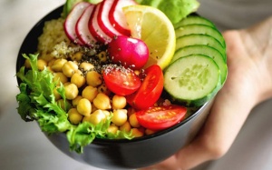 5 nguyên tắc khi ăn uống của những người sống lâu nhất thế giới