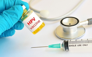 Tiêm vaccine HPV khi nào là quá muộn?