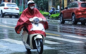 Nắng nóng ở Bắc Bộ giảm, mưa dông chiều tối