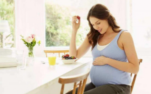 Ăn ít chất xơ khi mang thai làm chậm phát triển trí não của trẻ sơ sinh