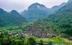 Những ngôi làng Miêu ở Cát Thủ Hồ Nam